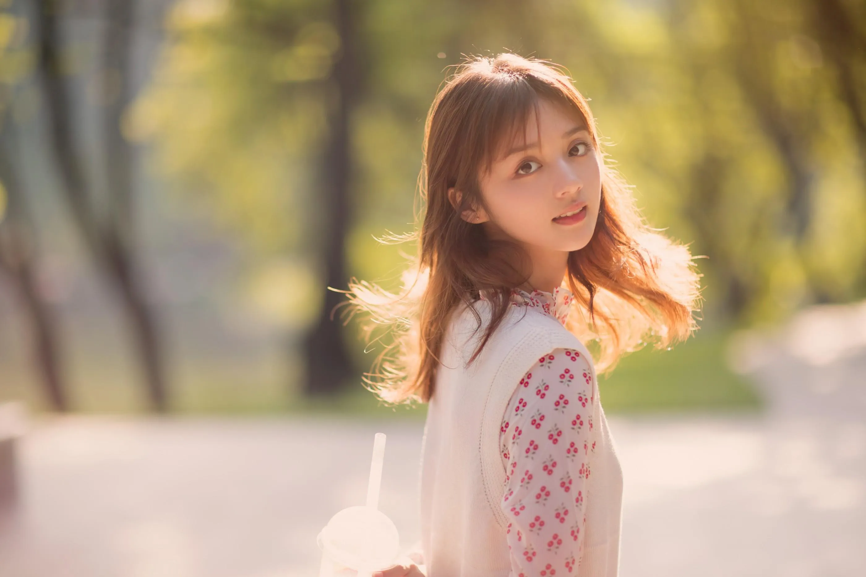 [YITUYU艺图语]2021.09.27 逆光 雨文 [23P]插图7